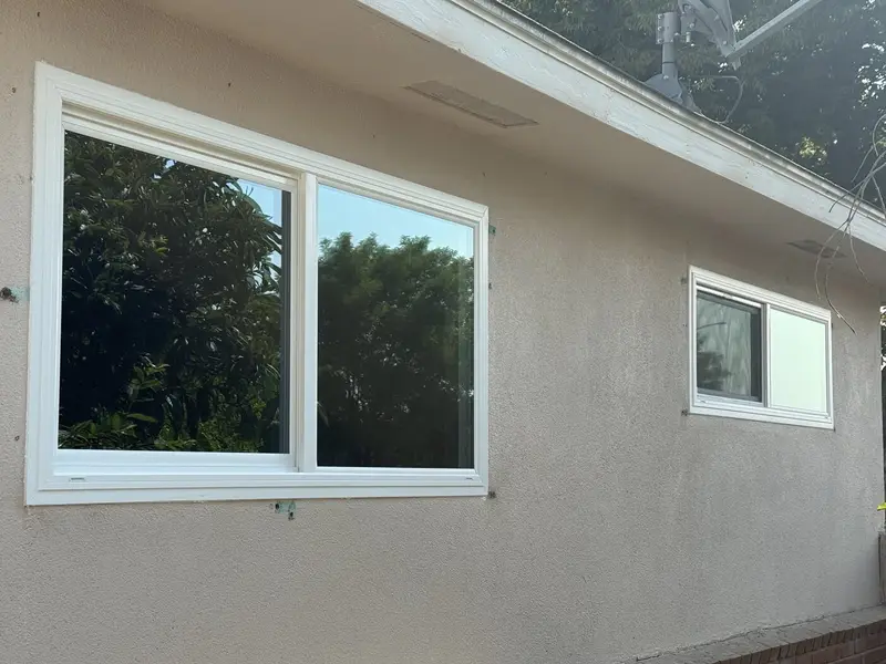 New dual-pane vinyl window after replacement by Smart Home Improvements
